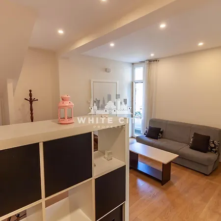 Townhouse - Apartment *